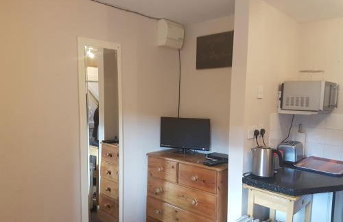 The Lily Pad apartment & Wrens Nest studio - Foto 17