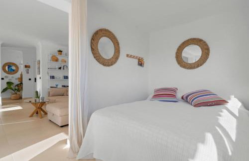 Penthouse - Beach - Sea View - Pool - 40 sqm Private Terrace - One Bedroom - Sleeping Alcove - Foto 16