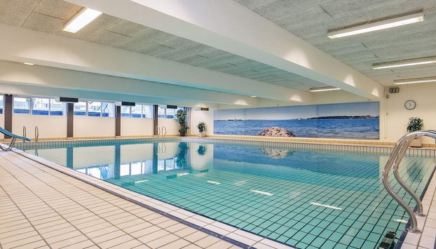 4 Person Holiday Home on a Holiday Park in Faaborg - Foto 4, Piscina