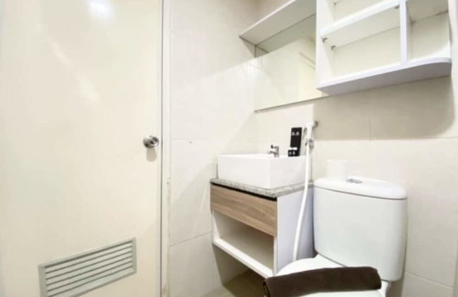 Best Deal 2Br At Grand Asia Afrika Apartment - Foto 8