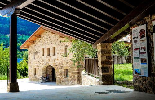 Solatsu Baserria - Apartamentos Rurales - Foto 15