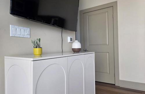 Downtown Beautiful 3-bedroom Apartment Steps to Convention Center, Petco Park! - Foto 9