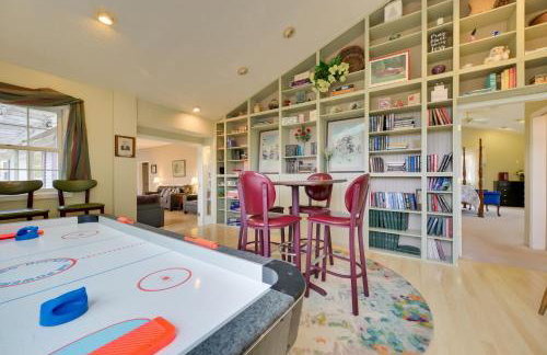 The Country House - Kalkaska Retreat with Fire Pit - Foto 1