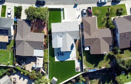 Luxury 3BR, 2BA Newly Renovated with Huge Backyard - Photo 19