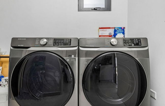 Brand New Modern Villa w 3BR 2 5BA Privatepool - Foto 15