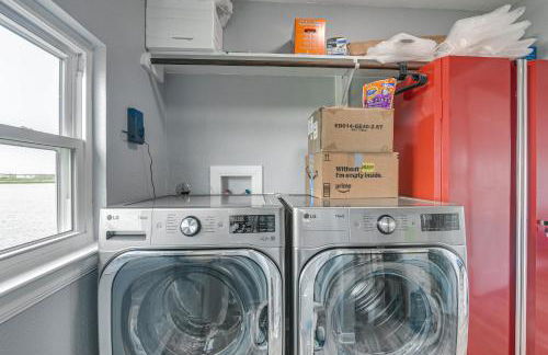 Private Home on Lagoon with Views in Hitchcock! - Foto 22