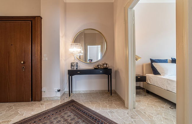 JOIVY Sophisticated Flat W/ Desk - Foto 42