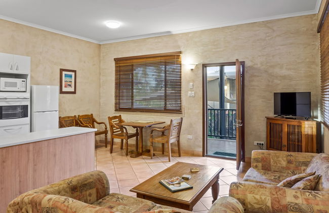 Blue Seas Resort - Photo 10