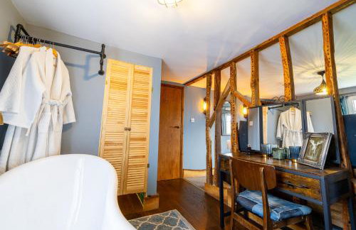 Adorable quirky country cottage - Foto 65