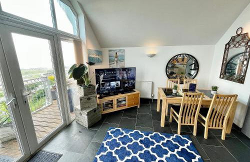 The Mermaids Watch Pendine DOG FRIENDLY with Cymru Holidays - Photo 50