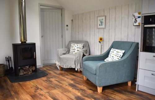 Bream Barn - sea view, woodburner, easy walk to the beach, parking, full kitchen - Foto 13