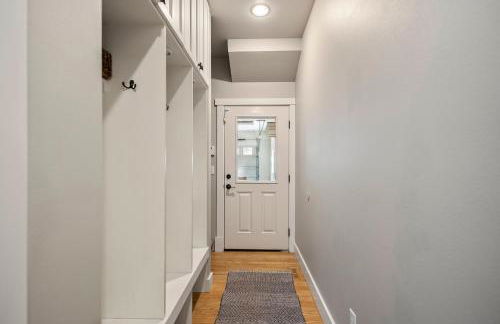 New Skagit Sunset Birdsview, Concrete, WA - Foto 7