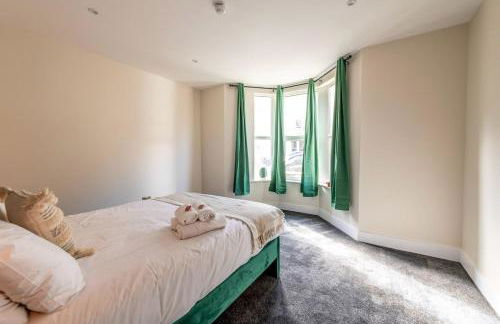 Newly Renovated Chandos Gardens by Prescott Apartments - Foto 12