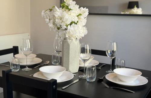 2BDR Flat By Charles Richardson ltd Short Term Lets Couldson Perfect For Insurance Stays - Foto 9