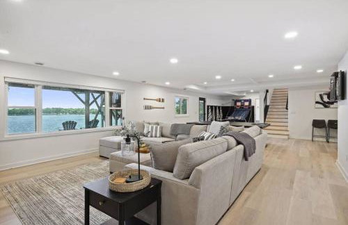 Luxury Cowdry Cottage Lake Home - Foto 39