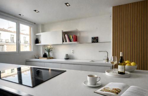 Bright 2BR Apartment, 2 baths, 2 Balconies, Metro 5min, Paris - Foto 16