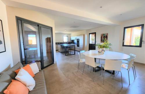 Villa d'architecte, 12 personnes, avec piscine - Foto 17