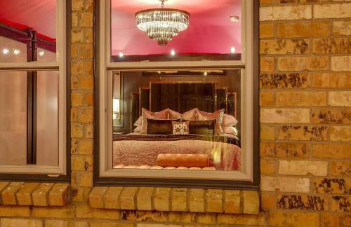 Girly+Godly+Gritty+Graceful+Pool+Pink+VeryPlayful - Foto 71