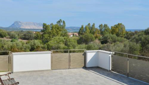 ISS Travel, Casa Smeraldo 10 beds, wonderful view of the gulf of San Teodoro - Photo 4