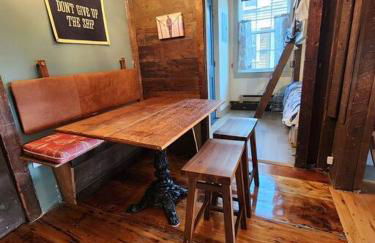 The Orca Suite- Bearskin Neck Rockport- Steps to all - Foto 13