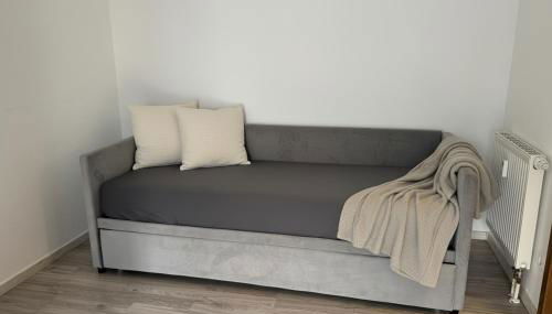 ClTY FLAT SAARLOUlS - Foto 3