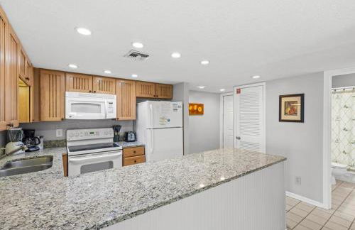 Holiday Surf and Racquet Unit 308 - Foto 15