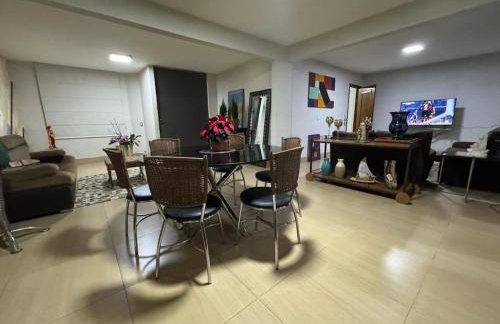 Excelente Casa para 10 pessoas proximo ao Shopping Flamboyant- Serra Dourada-Autódromo - Photo 17