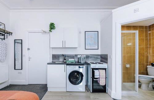 Jephsons Lodge Studio 8 - Free Parking, Netflix, Prime & Disney - Foto 24