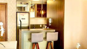 Alto Padrão com lareira, piscina e vista incrível - Foto 4