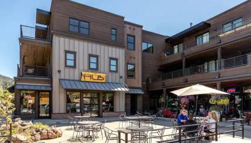 Stylish Grand Lake Retreat - King Bed - Walk to Lake - Foto 3