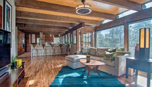 Chic Boulder Mountain Home with Hot Tub and Views - Foto 2