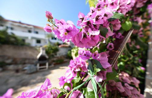 Apartments Lavanda - free parking and grill - Foto 11