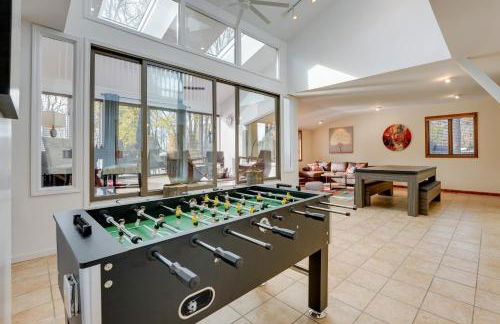 Cassopolis Vacation Home - Walk to Diamond Lake! - Foto 1