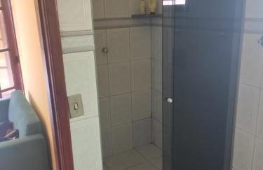 Cabo Frio, Piscina de frente pro Mar, Pé na areia - Foto 31