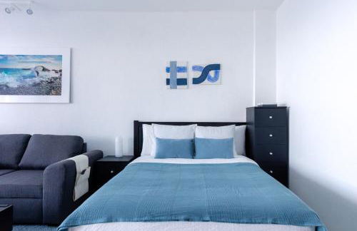 Blue Dream: Panoramic view on heights over the sea - Foto 19