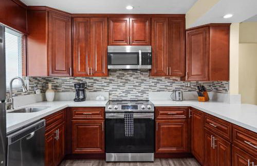 Dog Friendly Home Near the Beach with Grill, Fire Pit, Enclosed Backyard - Foto 12