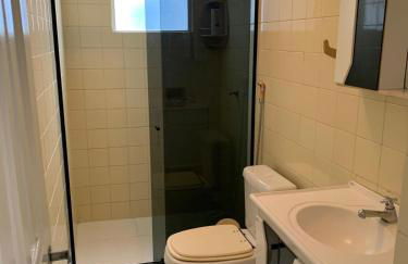 Spacious & Artistic Apartment in Belém - Photo 4