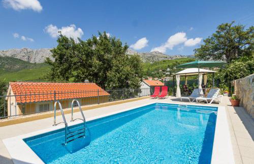 HIDDEN PARADISE - Villa by Split - Photo 11