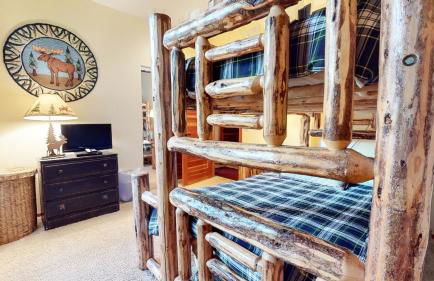 Snowcreek V #757 condo - Photo 68