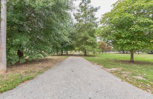 Bi-Level 2BR w Rooftop - Sleeps 12 - 10 min to DT - Foto 29