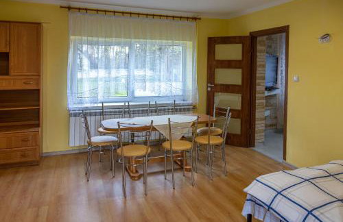 Domek za miastem - agroturystyka Bobrowniki - Foto 6