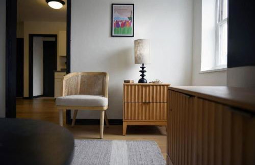 HostWise Stays - Butler St, Off-Street Parking, Brand New! - Foto 27