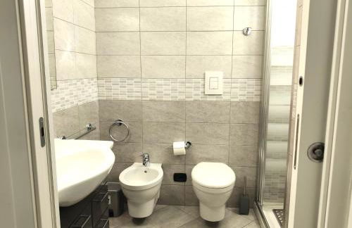 Matthias Home - Milan - modern and cozy flat, close to the metro - 15 min from Central Station, close to San Raffaele - Foto 34