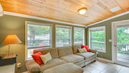 Waterfront Cabin with Private Dock on Lake Hartwell! - Foto 5