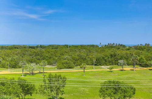 half Mi to Jupiter Beach Penthouse Condo with Views - Photo 21