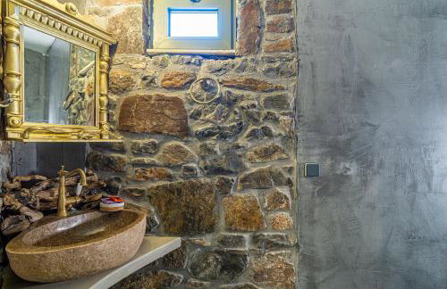 Perachori Boutique Studios - Photo 24