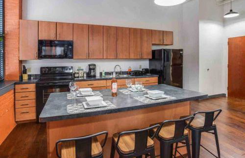 Modern Loft Style on Monroe by Dwtn & Park ave - Foto 16