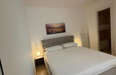 Elegante suite con box privato e vista - Foto 9