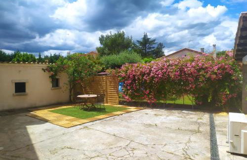 le Globe Trotter - Aux Portes d'Alès - Foto 10