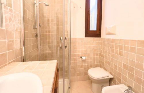 Villa Victoria 1.5 Km From The Beach - Happy Rentals - Foto 13